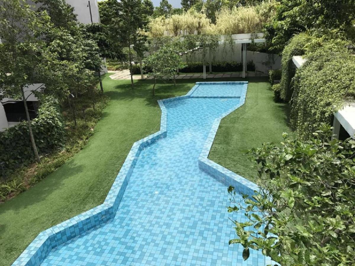 Cyberjaya & Putrajaya Verdi Nature 5 Plus 2 Pax Fully Air-Con Exterior photo